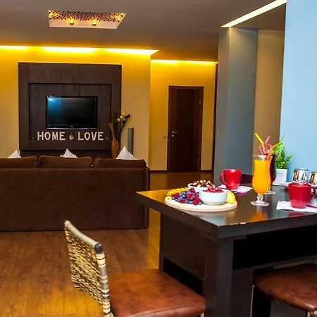 Rigaflat Old Town Lux & Parking Apartment